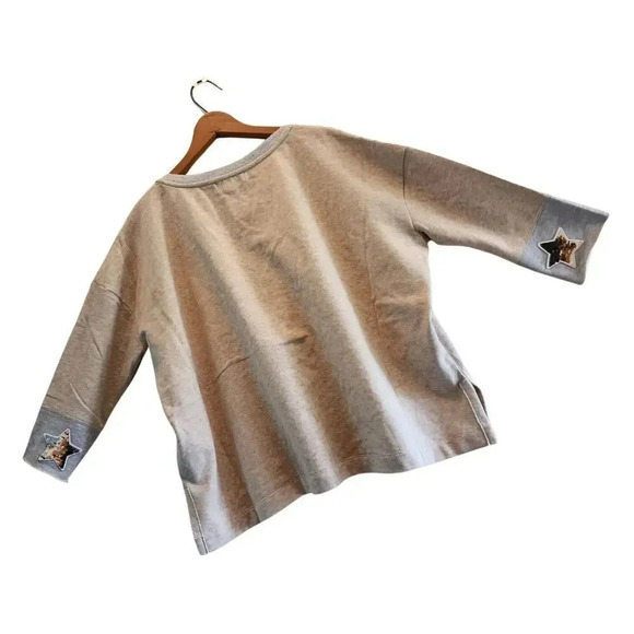 NWT 525 America Oatmeal Pullover Oversized Sweater Sequined Star Sleeve Medium - Picture 7 of 7